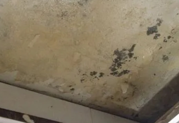 卫滨阳台漏水维修公司分享下卫滨卫生间渗水维修需要注意哪些问题。